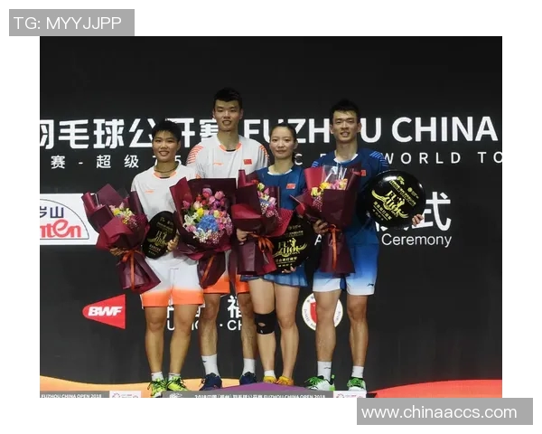 赛后复盘上海羽毛球队与广州羽毛球队的表现分析与状态对比 赛后复盘上海羽毛球队与广州羽毛球队的表现分析与状态对比